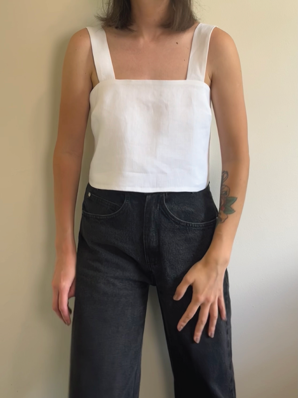 Taylor Crop Top - License